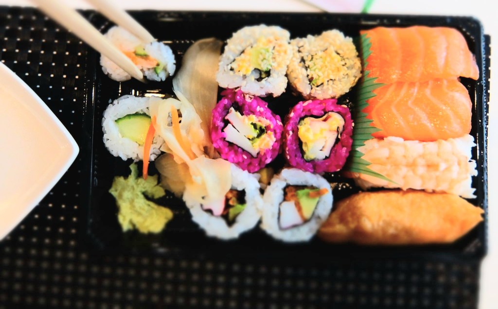 Flatlay photo of a sushi plate